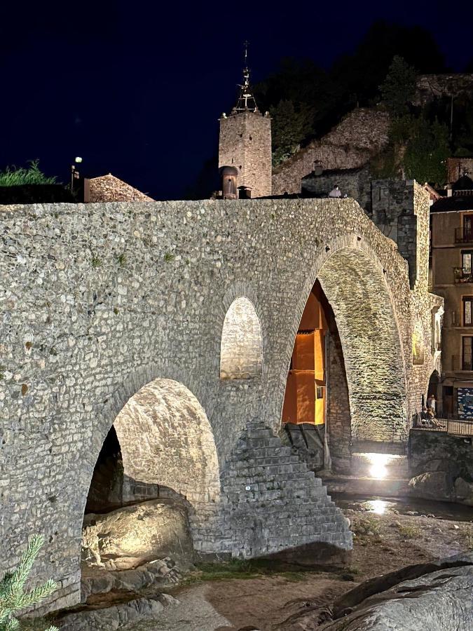Apartamento Colgante Al Rio Con Vistas Al Puente Camprodon Dış mekan fotoğraf