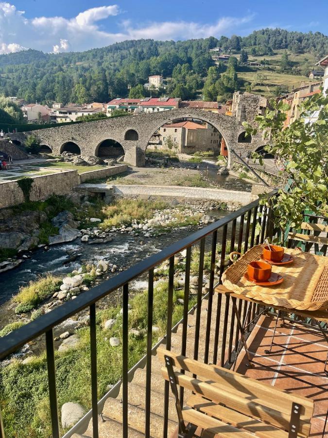 Apartamento Colgante Al Rio Con Vistas Al Puente Camprodon Dış mekan fotoğraf