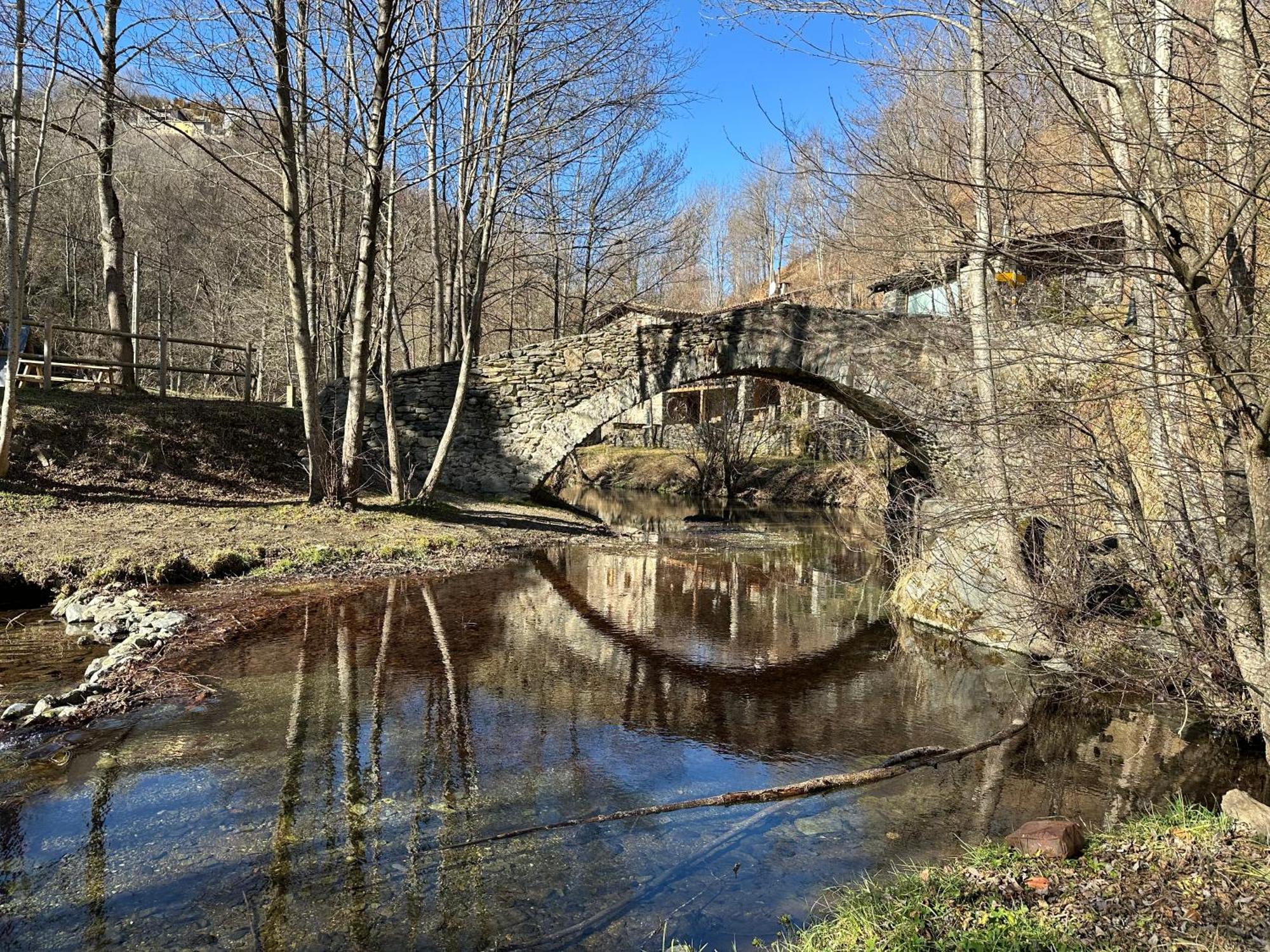 Apartamento Colgante Al Rio Con Vistas Al Puente Camprodon Dış mekan fotoğraf